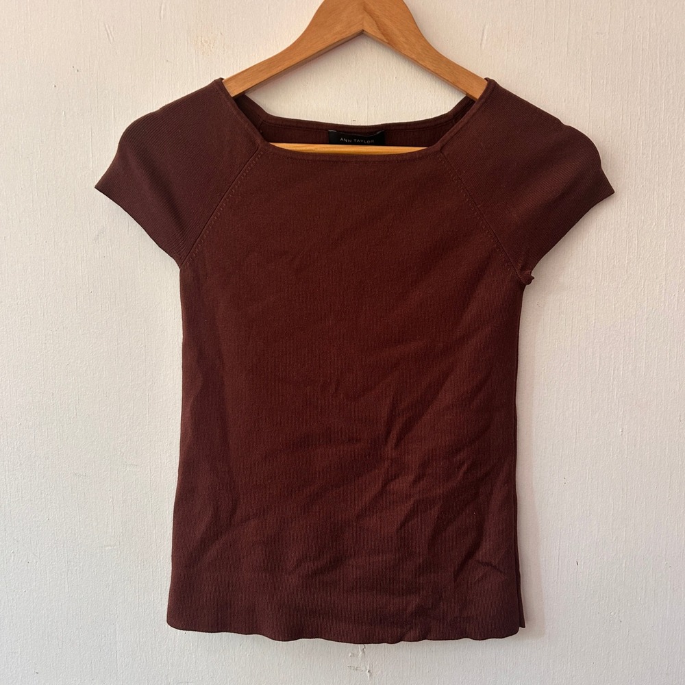 Ann Taylor Knit Top Womens SP Brown Ribbed Boat Neck Short Sleeve Minimalist